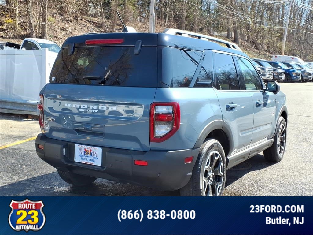 Certified 2025 Ford Bronco Sport Outer Banks w/ Outer Banks Tech Package+ image 8