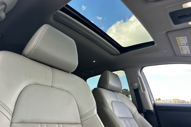 Certified 2023 Honda HR-V EX-L image 16