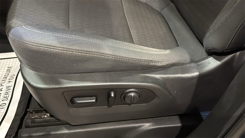 Used 2020 Chevrolet Silverado 1500 LT w/ All-Star Edition image 24