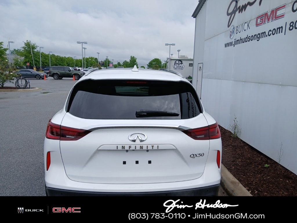 Used 2022 INFINITI QX50 Luxe FWD image 5