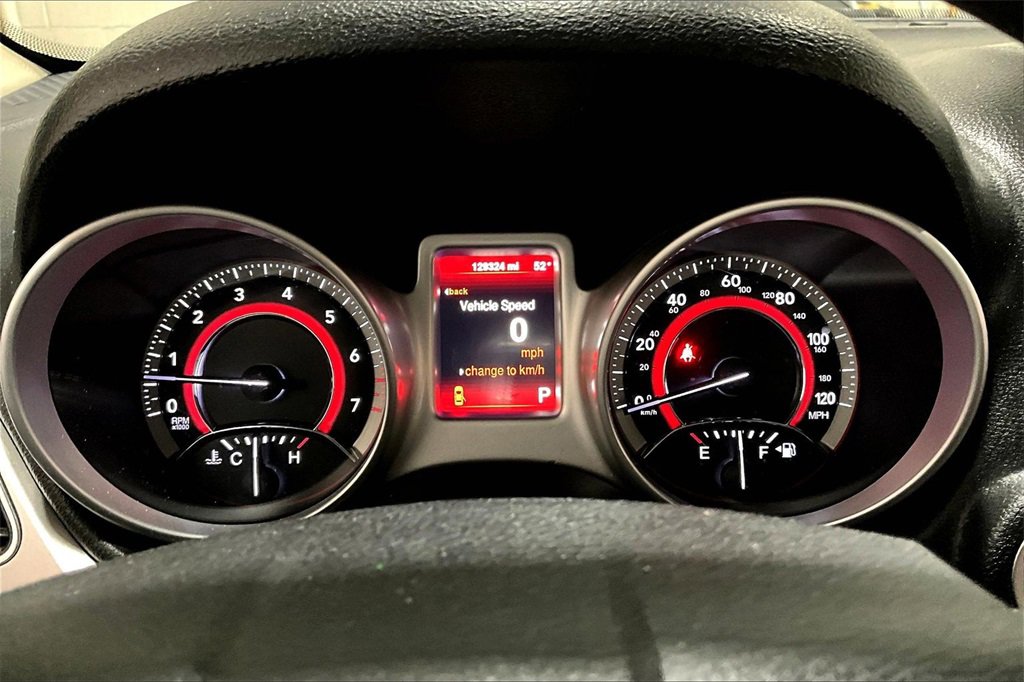 Used 2015 Dodge Journey SXT w/ Flexible Seating Group image 13