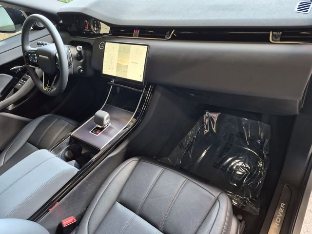 Used 2026 Land Rover Range Rover Evoque Dynamic SE AWD/4WD image 19