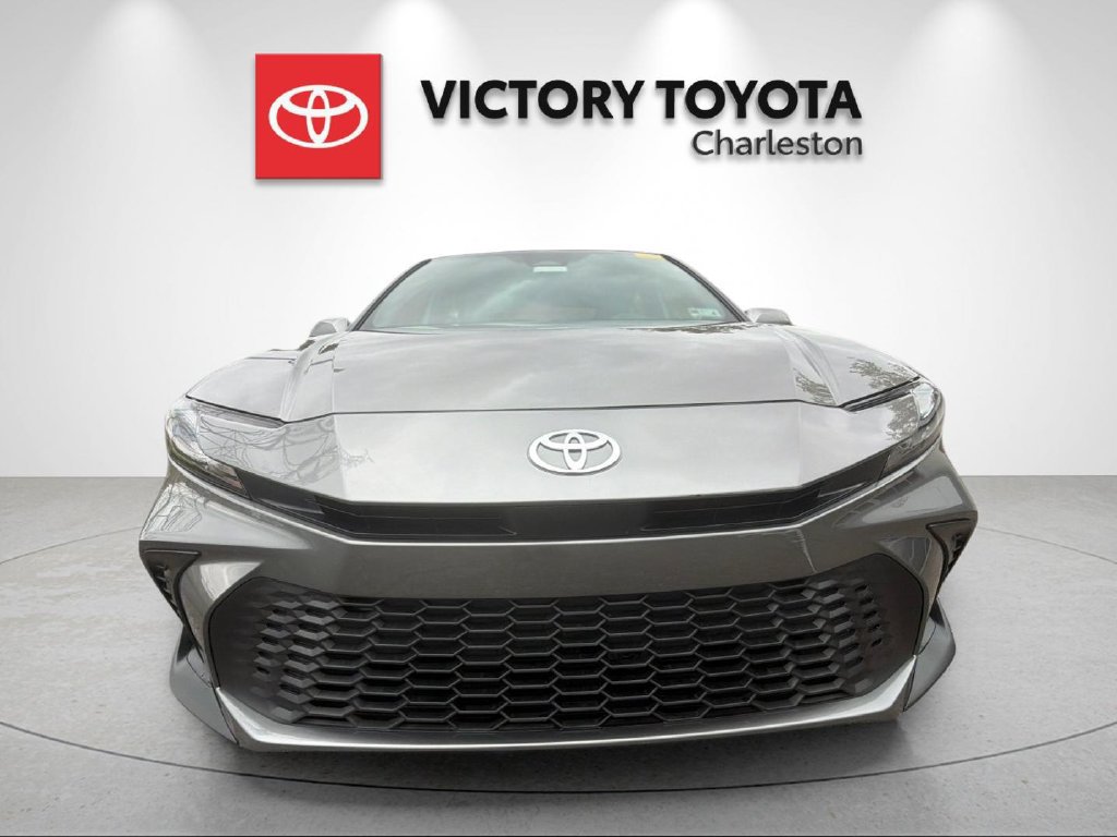 Used 2026 Toyota Camry SE w/ Multimedia Upgrade Package FWD image 8