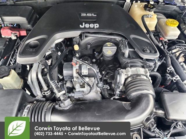 Used 2020 Jeep Wrangler Unlimited Sahara image 35