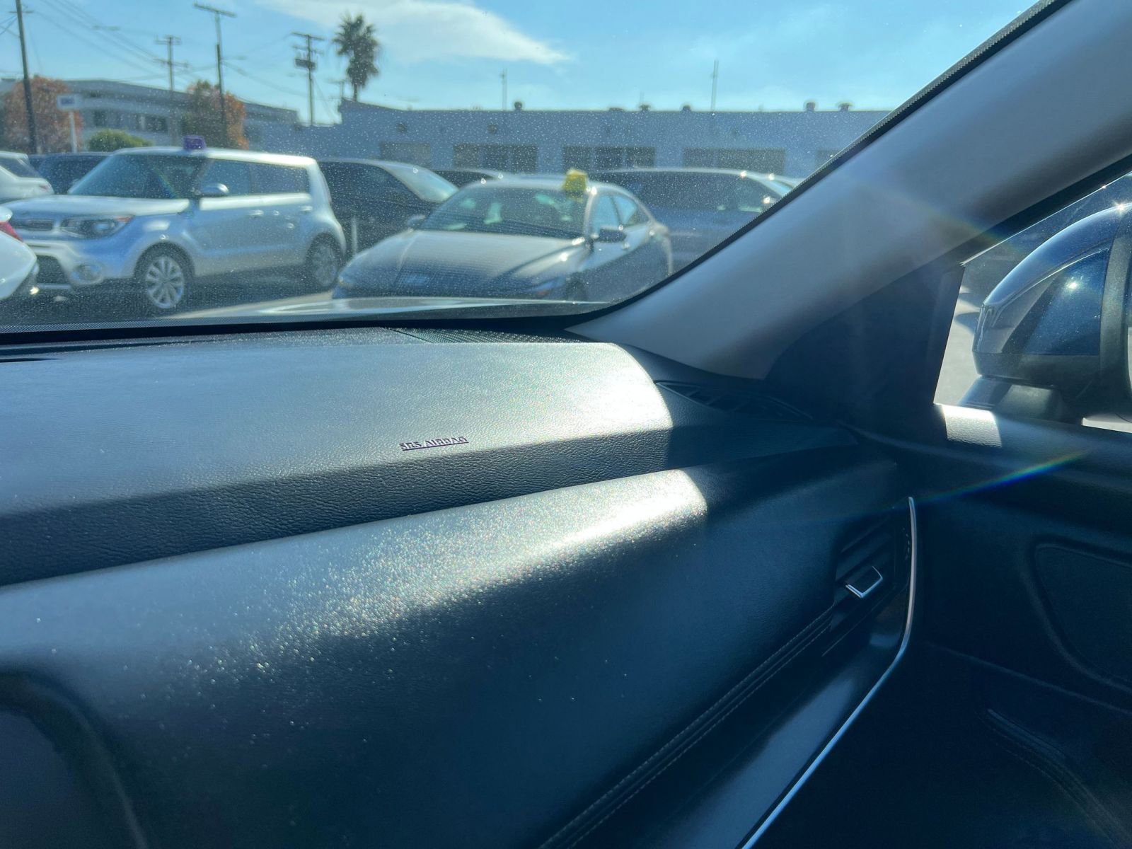 Used 2025 Nissan Rogue SV image 35