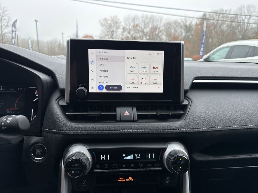 Used 2025 Toyota RAV4 XLE image 14