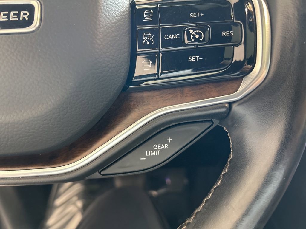 Used 2023 Jeep Grand Wagoneer Series II image 49