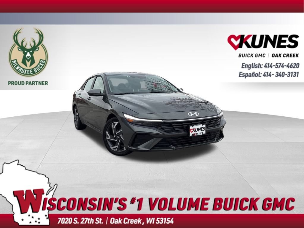 Used 2025 Hyundai Elantra SEL