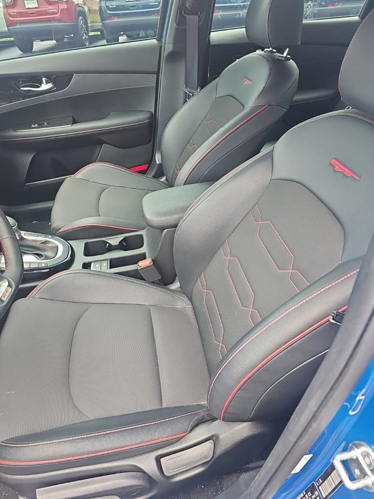 Used 2023 Kia Forte GT FWD image 8