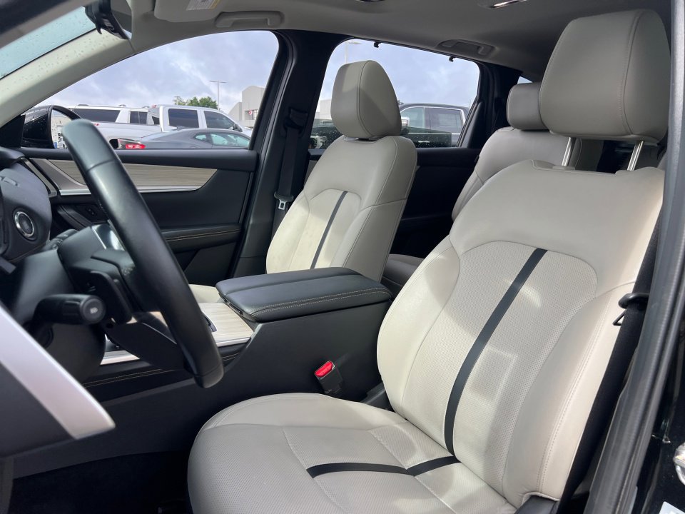 Certified 2024 MAZDA CX-90 3.3 Turbo w/ Preferred Plus AWD/4WD image 30