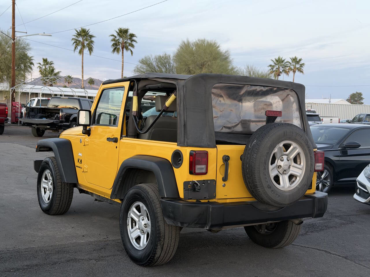 Used 2009 Jeep Wrangler X AWD/4WD image 5