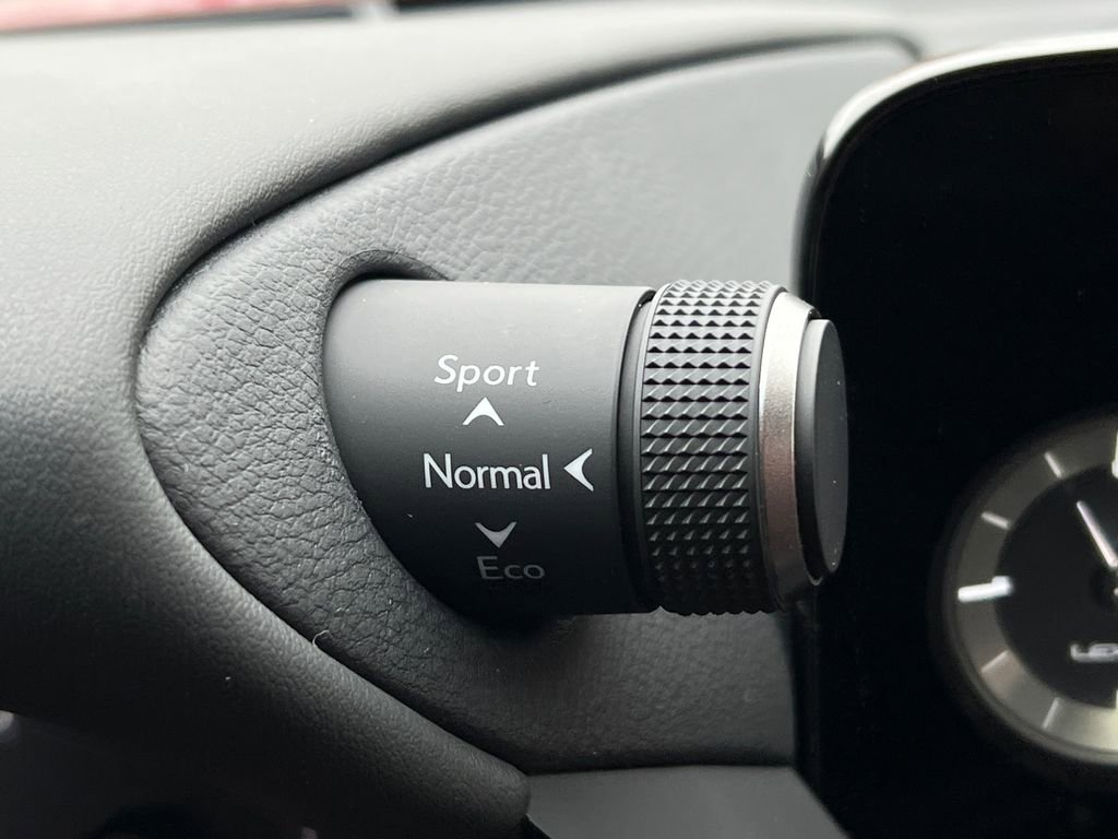 New 2025 Lexus ES 350 w/ Premium Package image 26