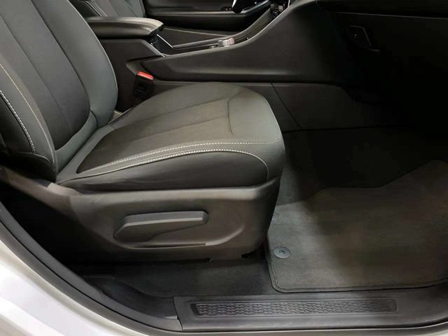 Used 2024 Jeep Grand Cherokee Laredo RWD image 72