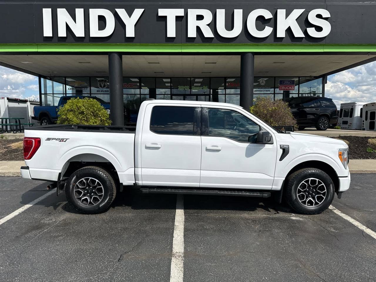 Used 2022 Ford F150 XLT w/ Equipment Group 301A Mid