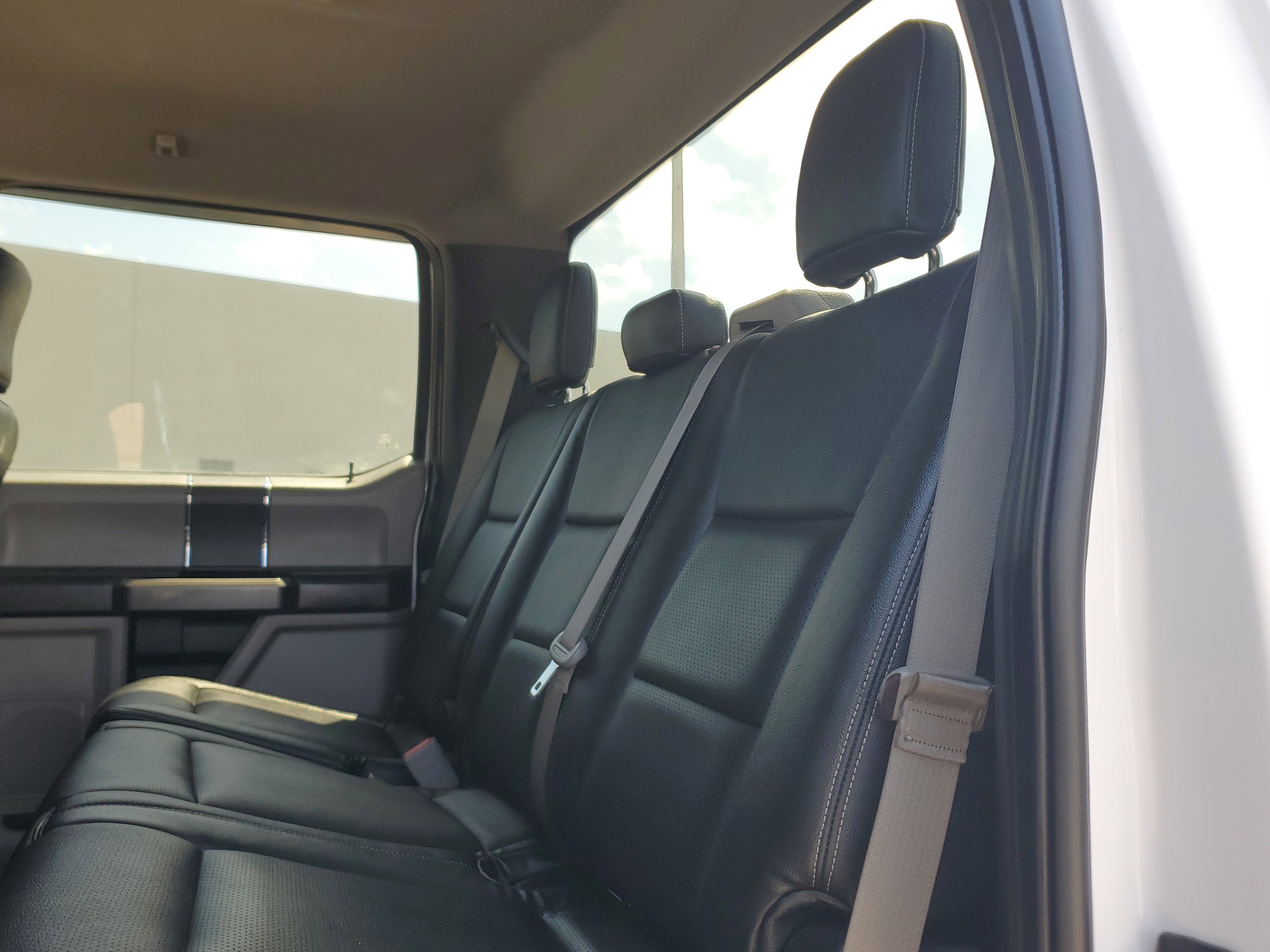 Used 2019 Ford F250 XLT w/ FX4 Off-Road Package AWD/4WD image 15