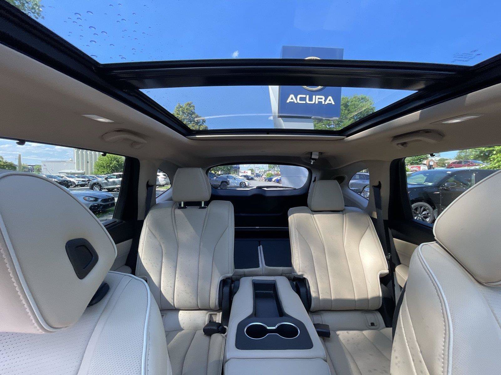 Used 2022 Acura MDX SH-AWD w/ Advance Package image 30