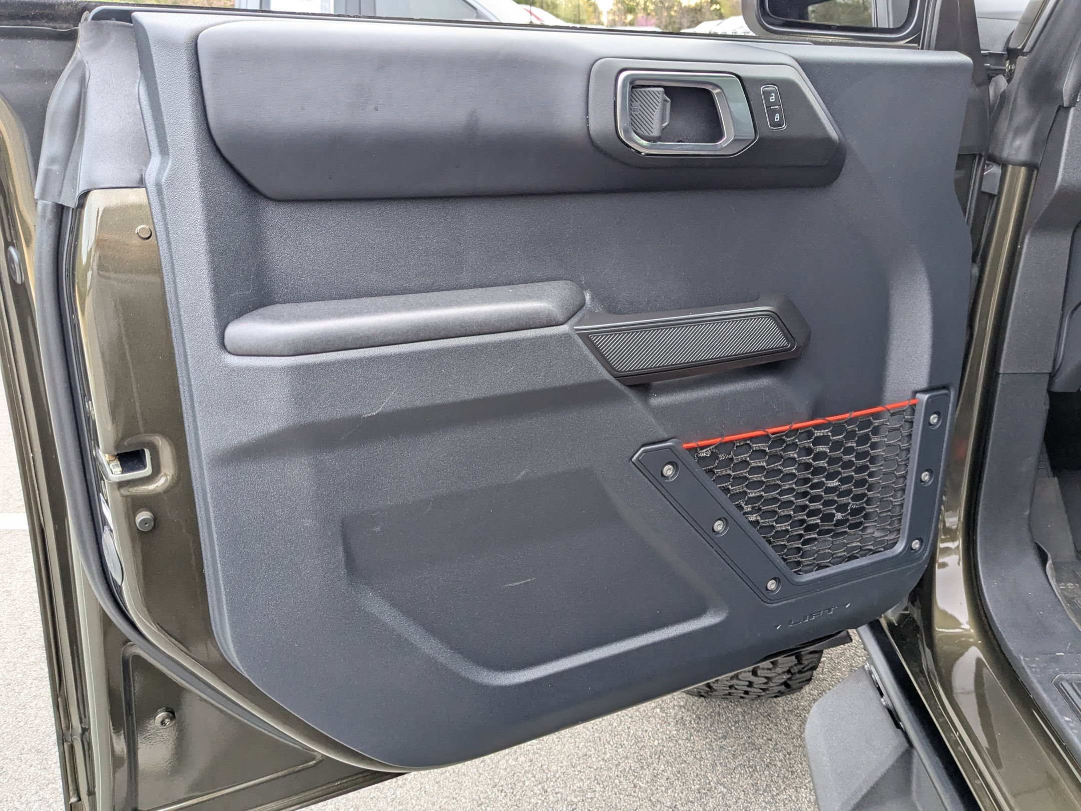 Used 2024 Ford Bronco Raptor w/ Interior Carbon Fiber Pack 6 AWD/4WD image 12