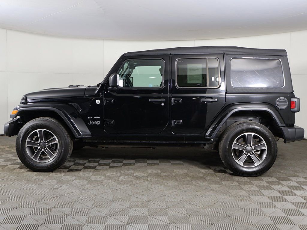 Used 2023 Jeep Wrangler Unlimited Sahara AWD/4WD image 14