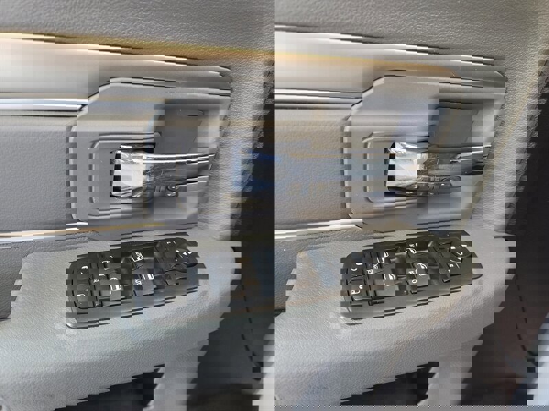 Used 2016 RAM 1500 Classic SLT w/ Trailer & Traction Group image 36