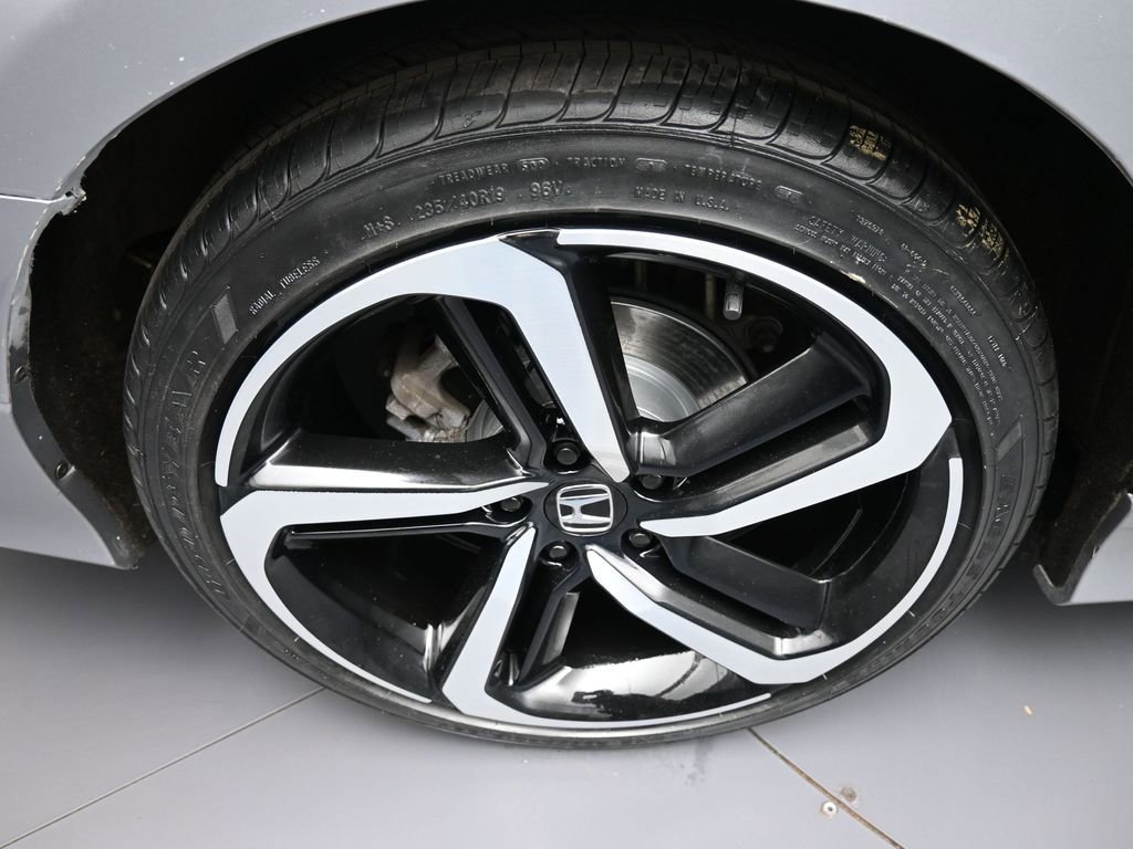 Used 2022 Honda Accord Sport image 12