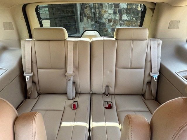 Used 2011 Chevrolet Tahoe LT RWD image 49