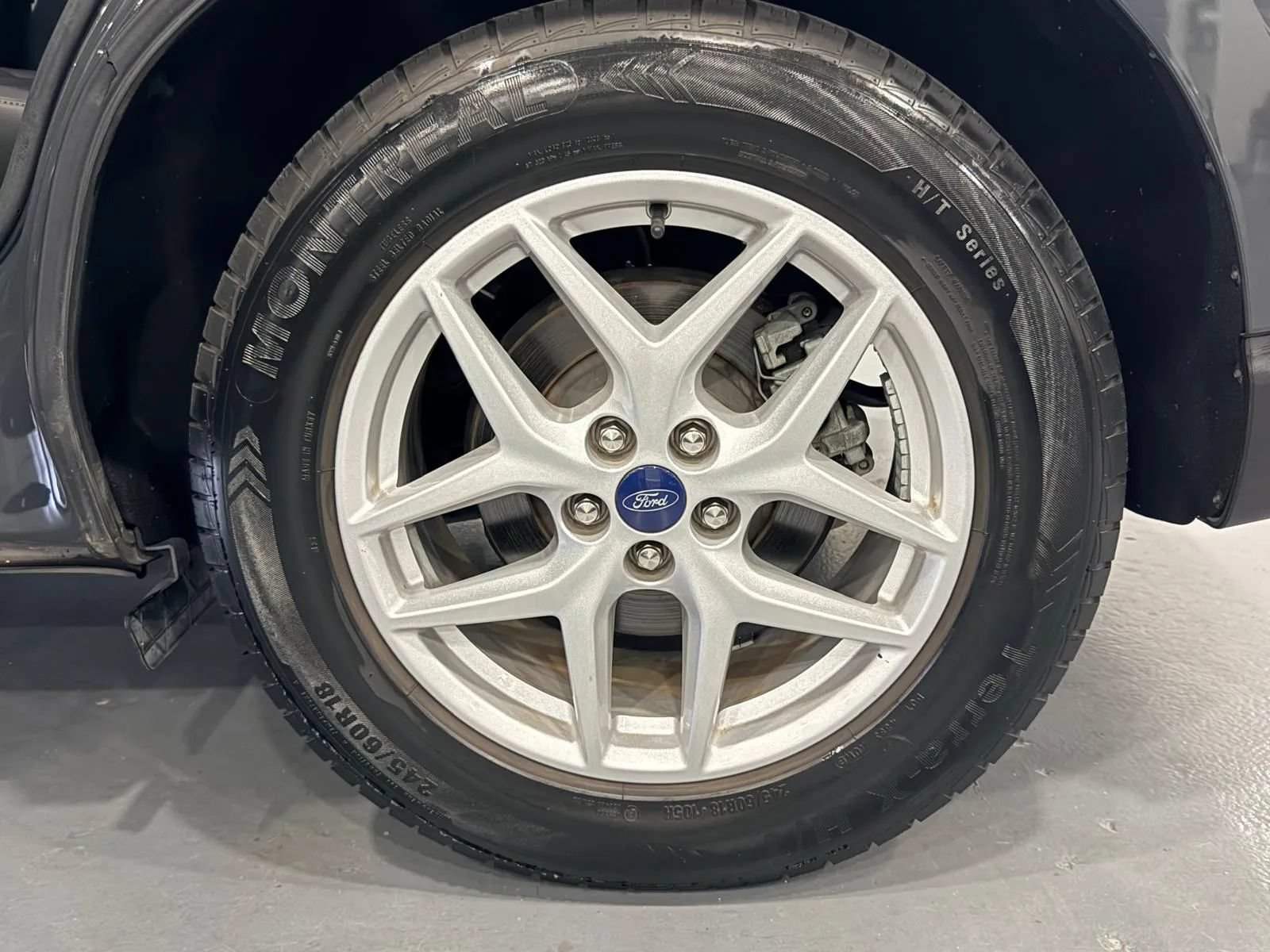 Used 2021 Ford Edge SEL FWD image 38