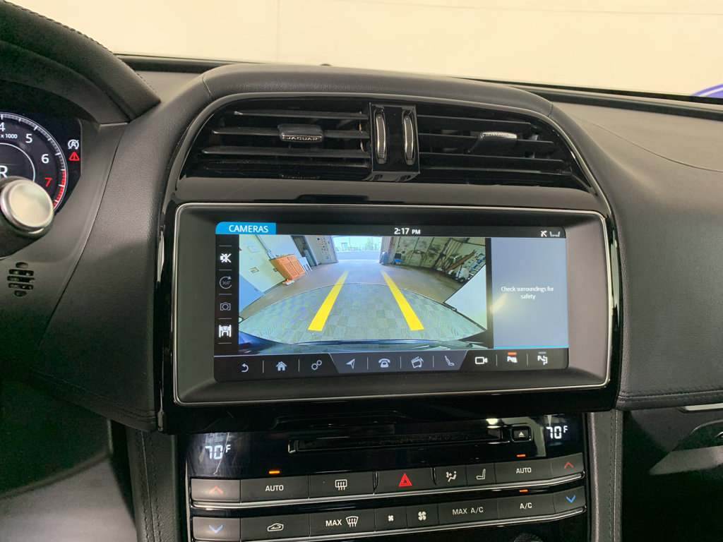 Used 2020 Jaguar F-PACE Portfolio AWD/4WD image 26