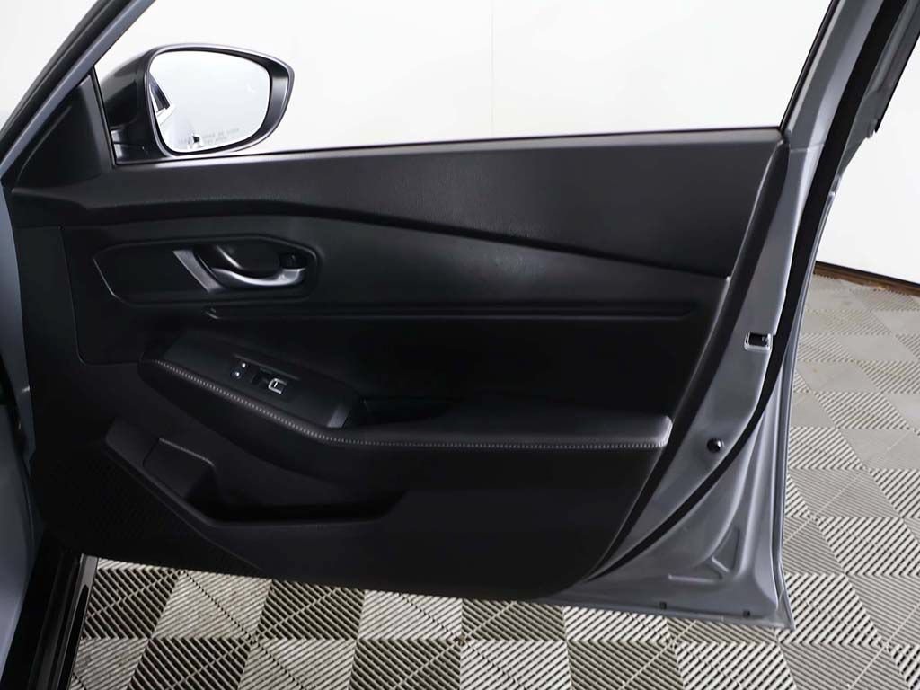 Used 2025 Honda Accord Sport image 24