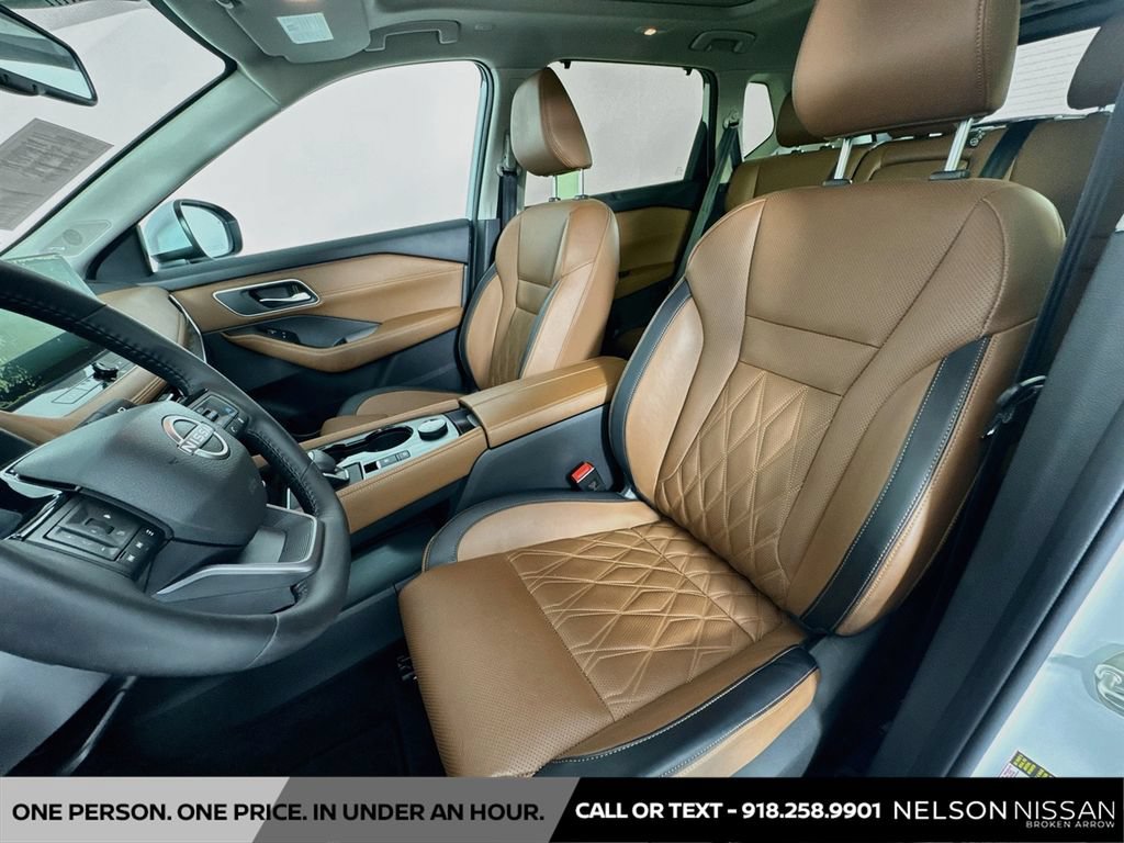 Certified 2026 Nissan Rogue Platinum w/ Platinum Premium Package AWD/4WD image 22