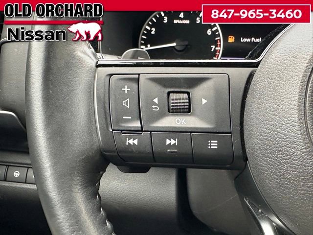 Used 2023 Nissan Pathfinder SL w/ Lighting Package (N92) image 19