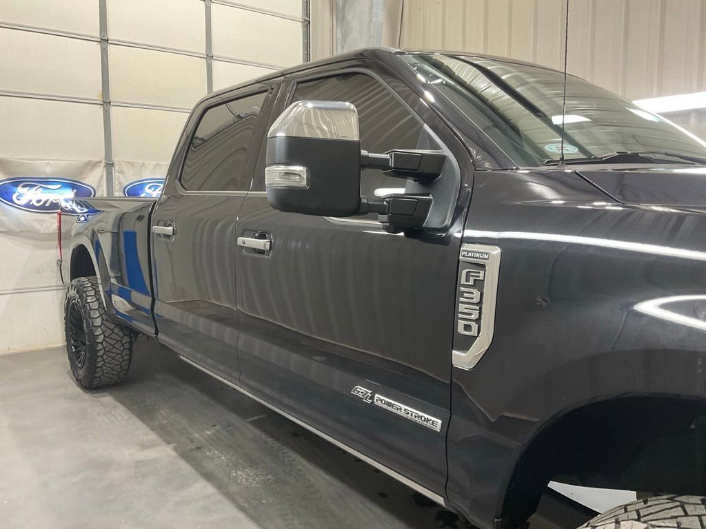 Used 2020 Ford F350 Platinum w/ FX4 Off-Road Package image 4