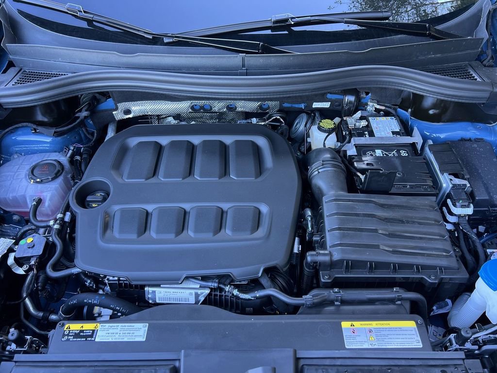 New 2026 Volkswagen Tiguan SE R-Line image 26