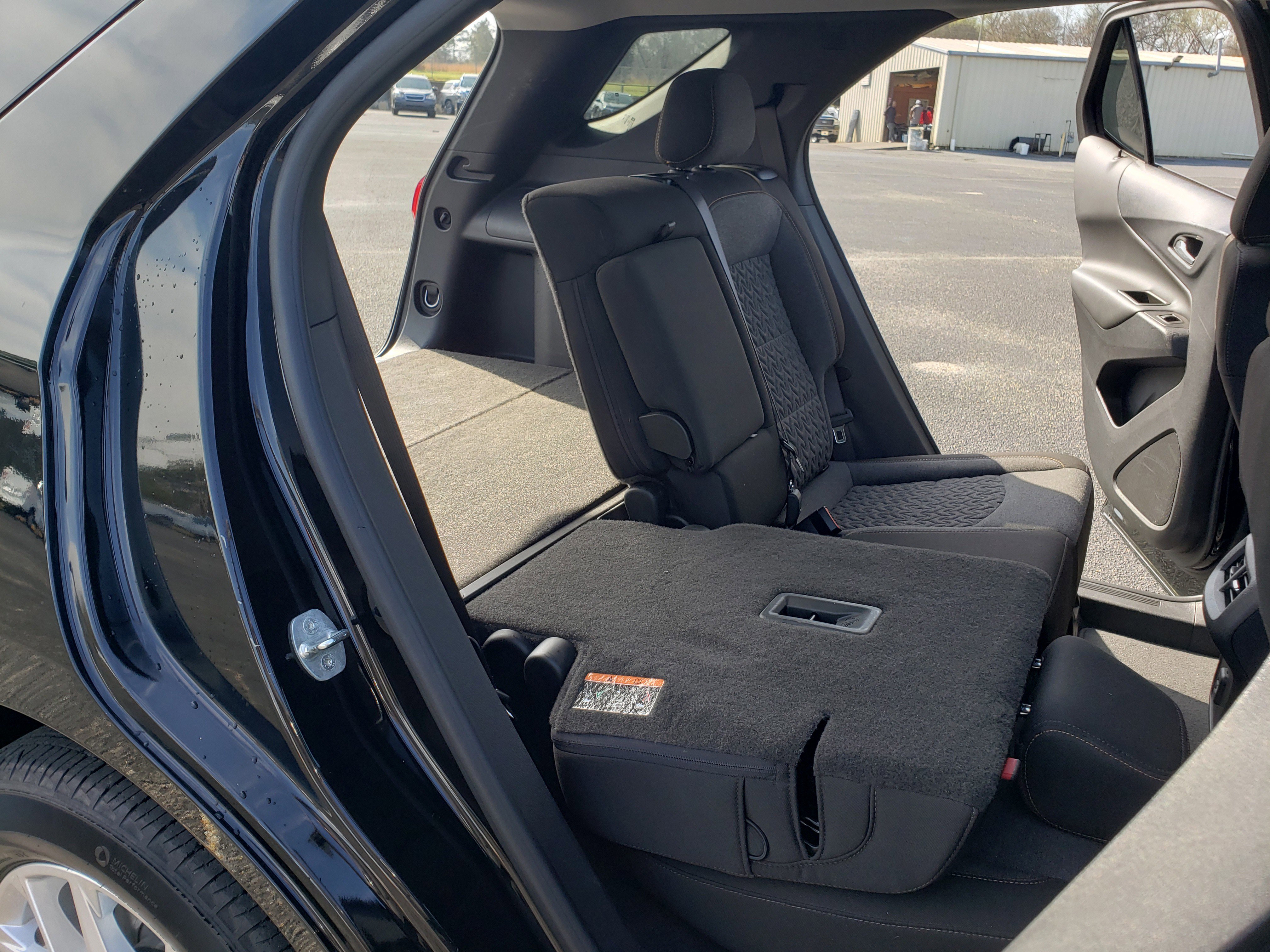 Used 2022 Chevrolet Equinox LT w/ Driver Convenience Package image 33