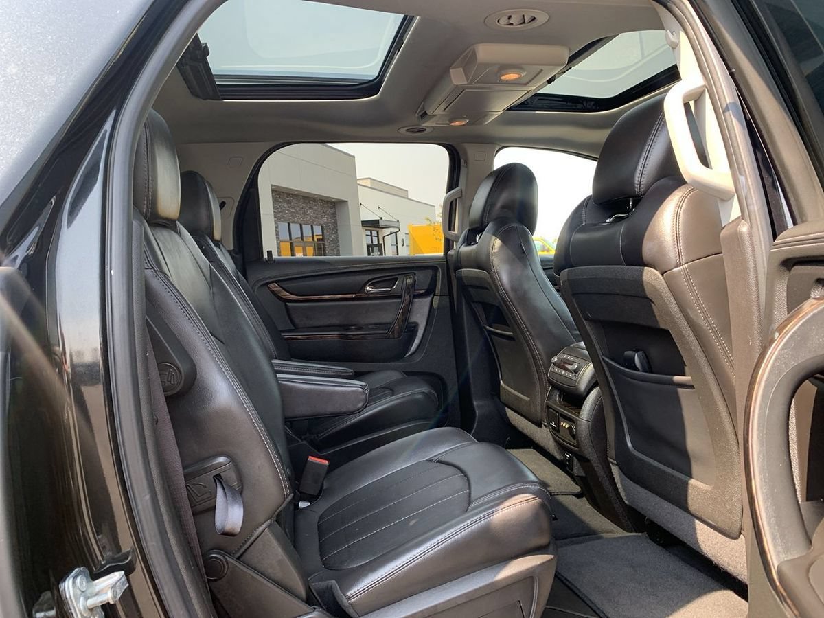 Used 2015 GMC Acadia Denali FWD image 32