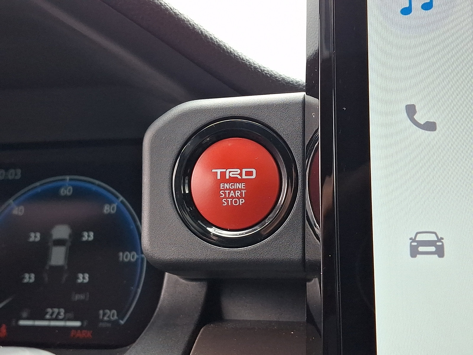 Used 2024 Toyota Tacoma TRD Sport w/ TRD Sport Premium Package AWD/4WD image 29