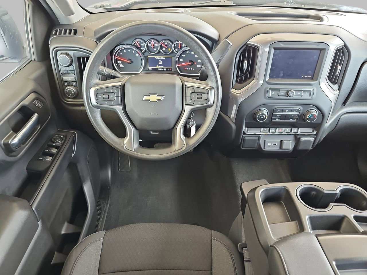 Used 2022 Chevrolet Silverado 1500 Custom w/ Safety Confidence Package AWD/4WD image 19