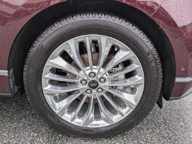 Certified 2020 Ford Edge Titanium w/ Equipment Group 301A FWD image 11