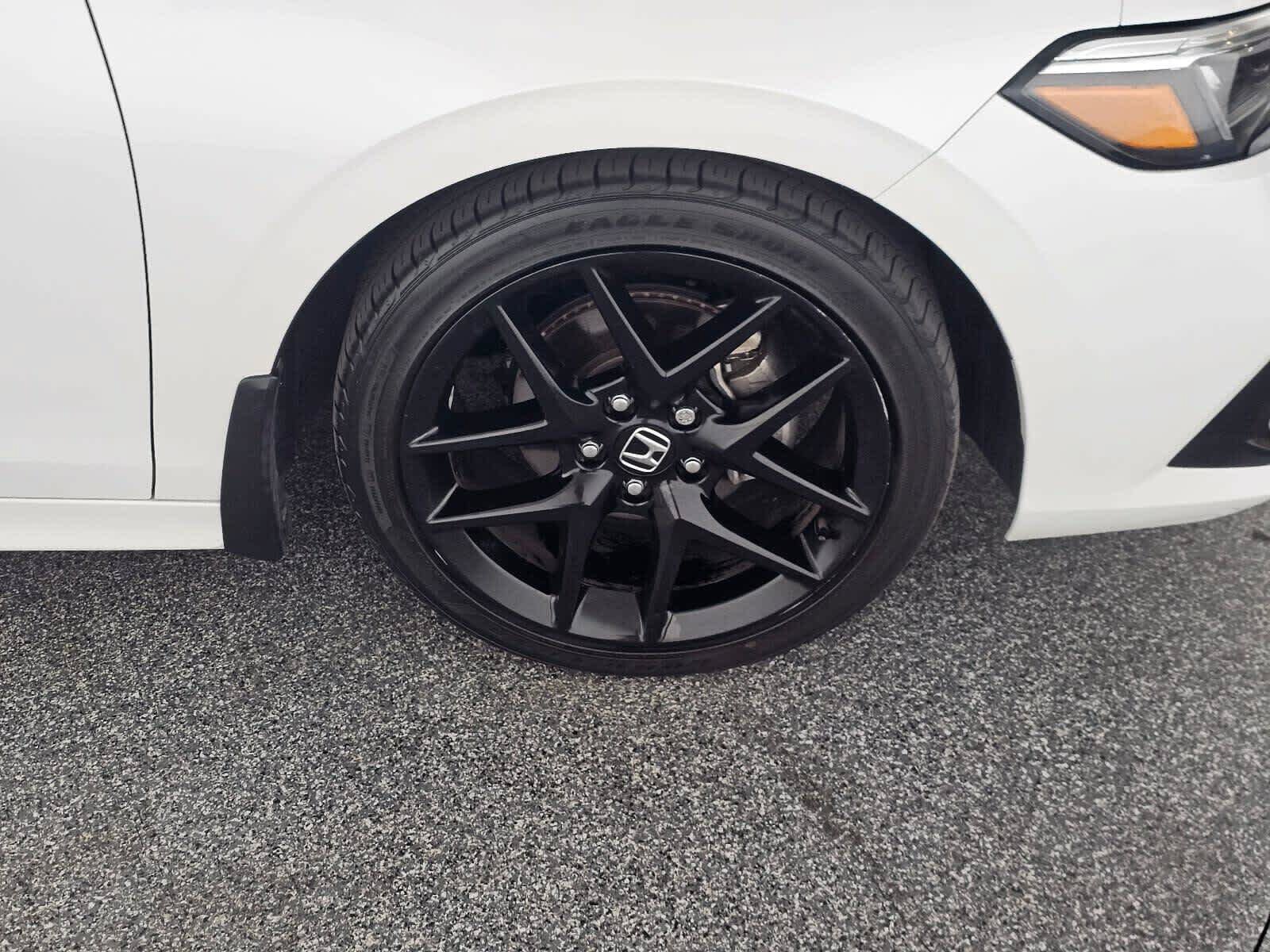 Used 2023 Honda Civic Sport image 9