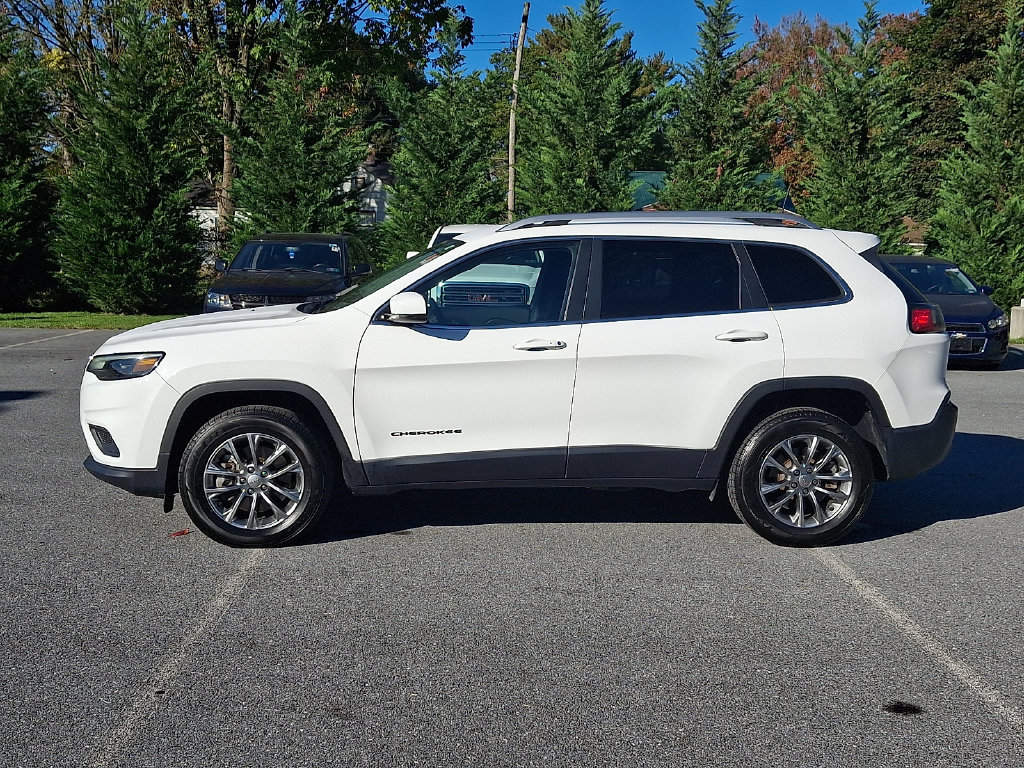Used 2020 Jeep Cherokee Latitude Plus w/ Cold Weather Group AWD/4WD image 7