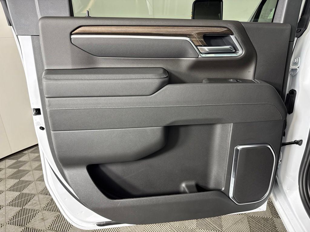 New 2026 Chevrolet Silverado 3500 LT AWD/4WD image 29