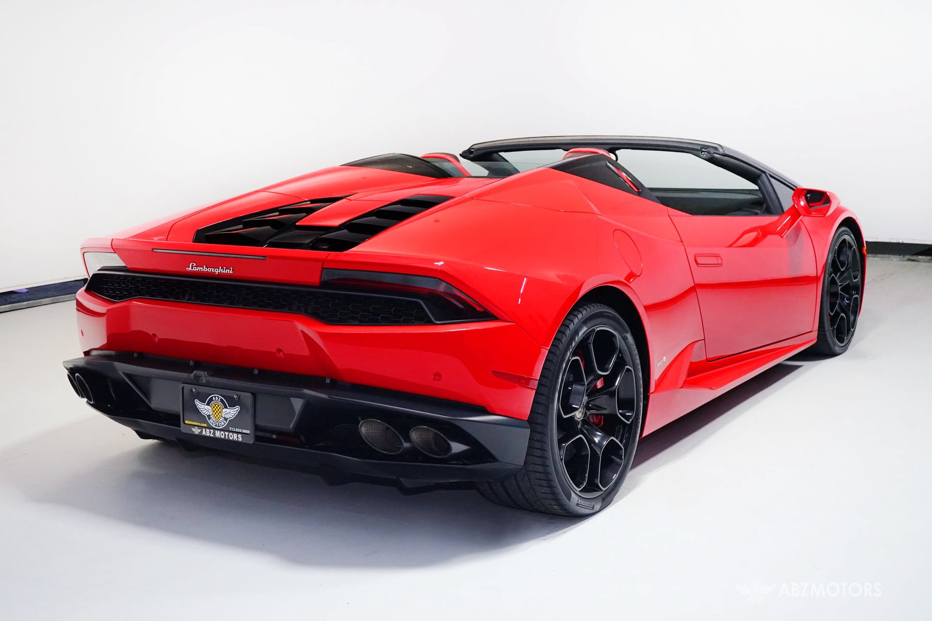 Used 2017 Lamborghini Huracan LP 610-4 AWD/4WD image 6