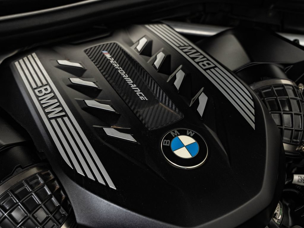 Used 2022 BMW X5 M50i AWD/4WD image 51