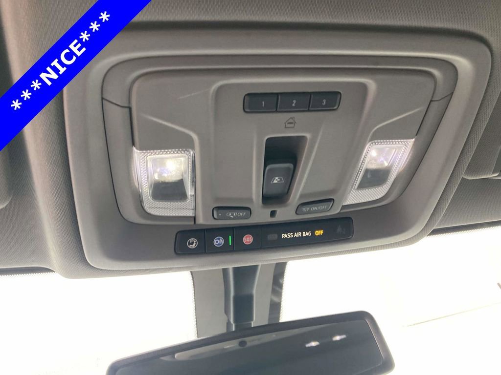 Used 2021 Chevrolet Silverado 2500 LTZ w/ LTZ Convenience Package image 23