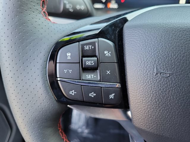 Used 2026 Ford Explorer ST-Line w/ Premium Package RWD image 5