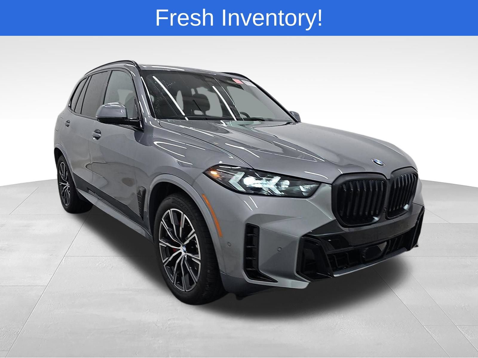 Certified 2026 BMW X5 xDrive40i AWD/4WD image 3