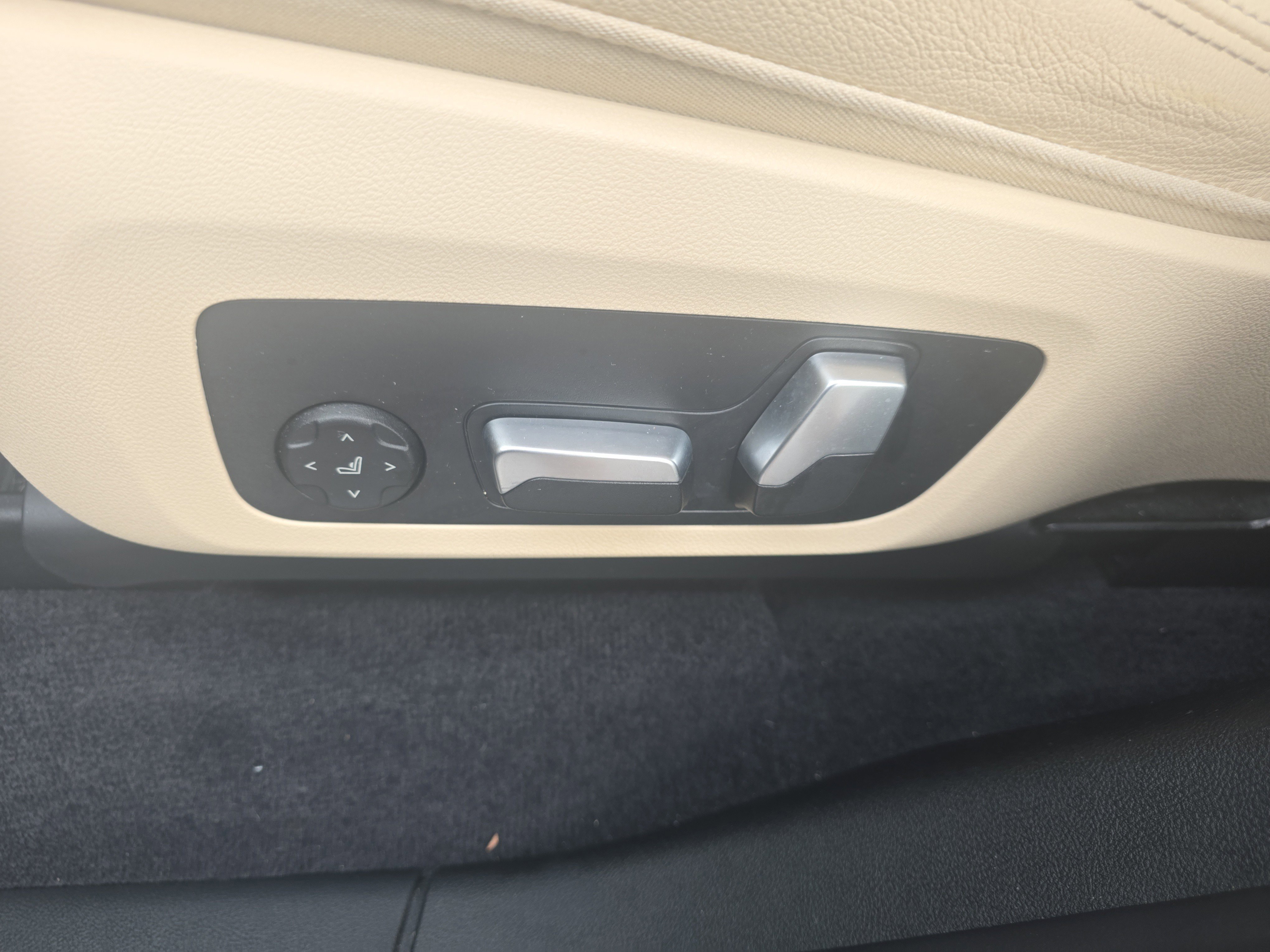 Certified 2022 BMW X3 xDrive30i w/ Premium Package 2 (ZPA) image 21