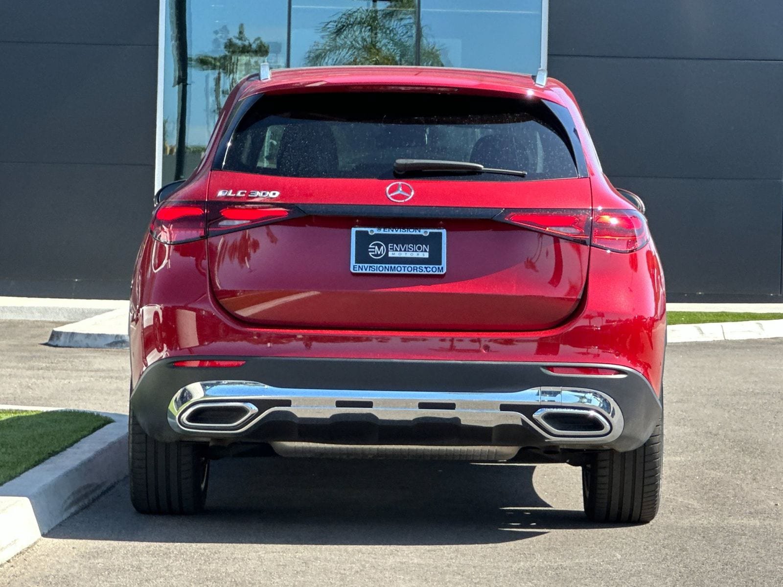 Certified 2026 Mercedes-Benz GLC 300 image 4