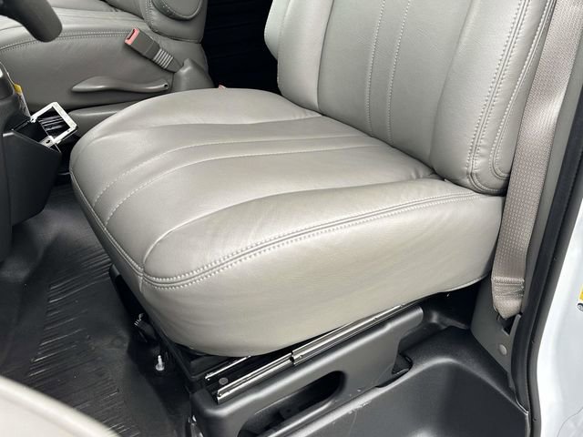 New 2025 Chevrolet Express 2500 Work Van w/ Driver Convenience Package image 22