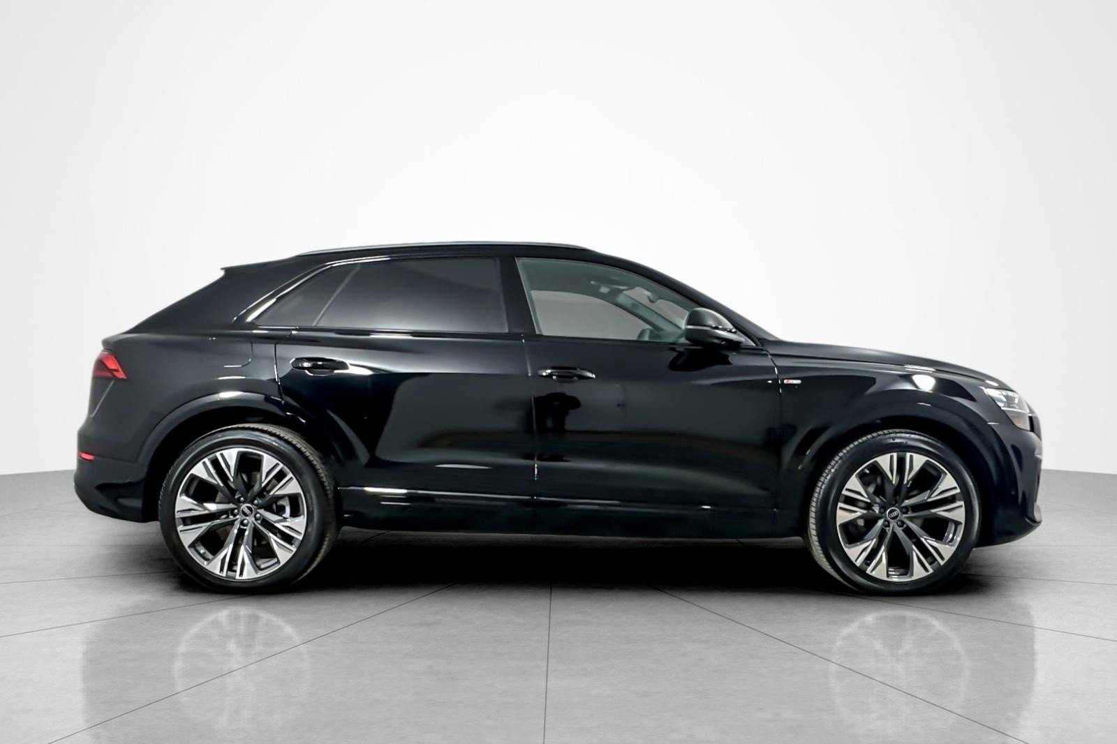 New 2026 Audi Q8 Premium Plus AWD/4WD image 7