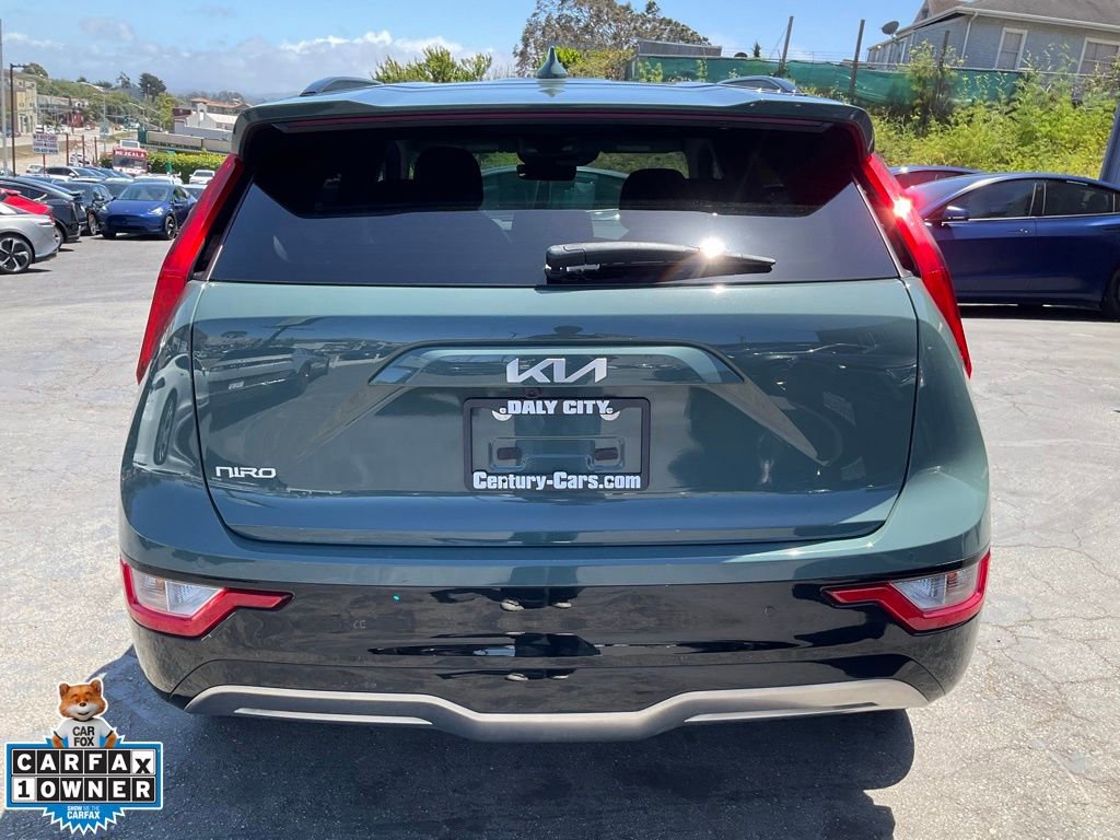 Used 2023 Kia Niro Wind w/ Wind Preserve Package FWD image 4